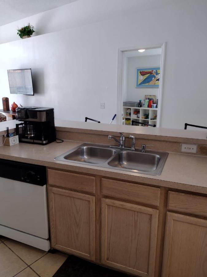From 5 Bedroom * Davenport